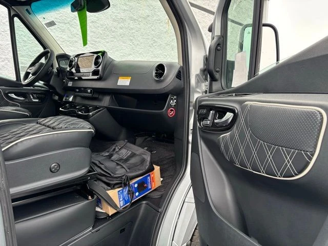 2024 Mercedes-Benz VS30 Sprinter - Image 19 of 21