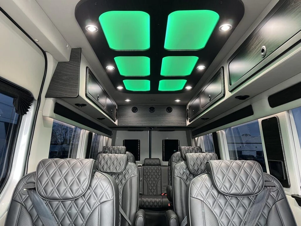 2024 Mercedes-Benz VS30 Sprinter - Image 4 of 21