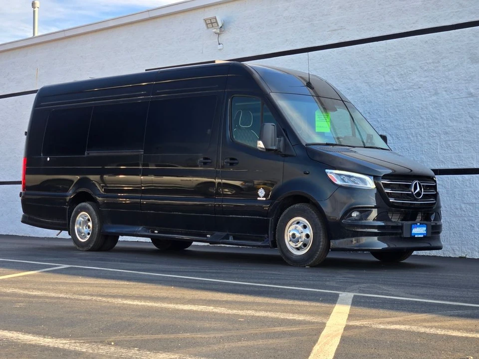 2024 Mercedes-Benz VS30 Sprinter - Image 3 of 21