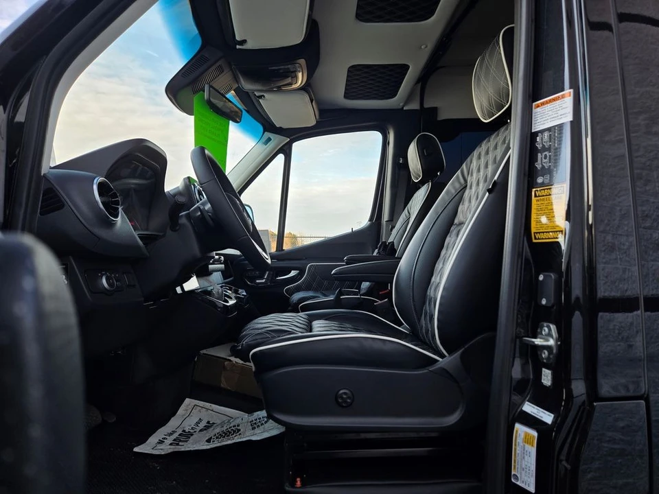 2024 Mercedes-Benz VS30 Sprinter - Image 16 of 21