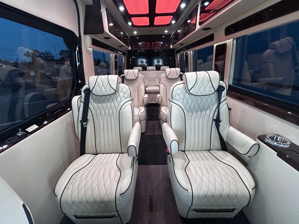 2024 Mercedes-Benz VS30 Sprinter - Image 4 of 21