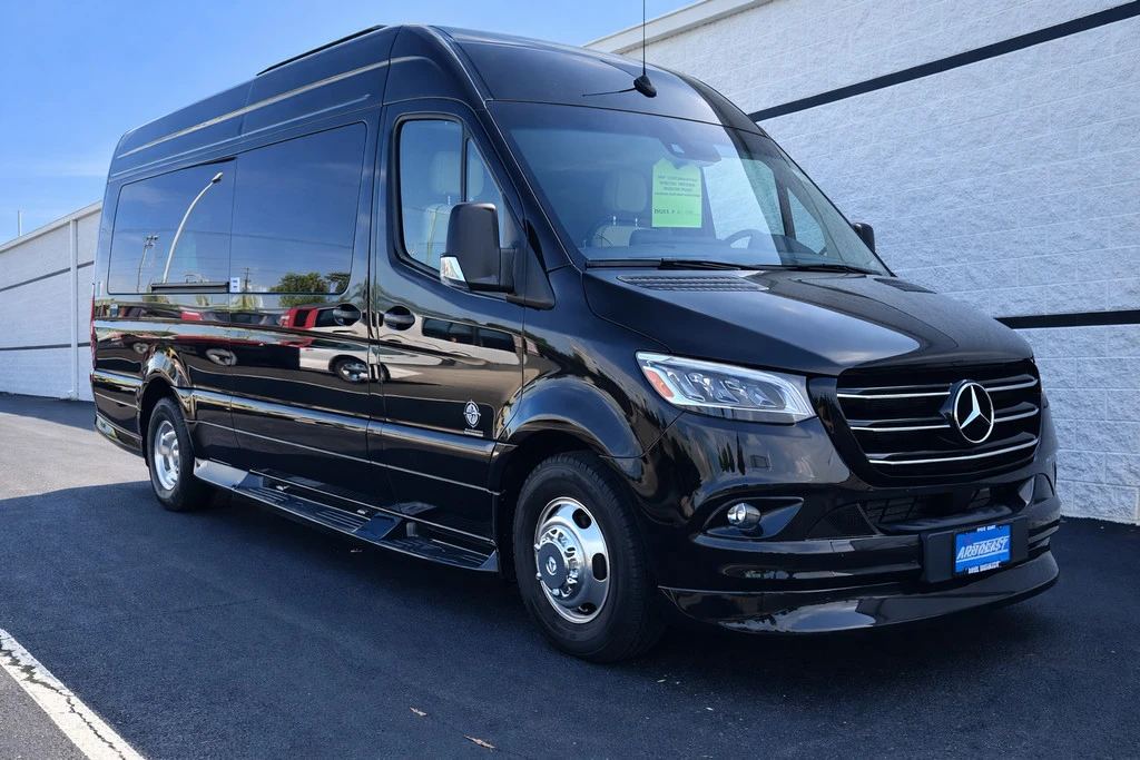 2024 Mercedes-Benz VS30 Sprinter - Image 3 of 21
