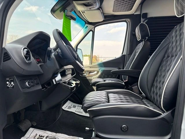 2024 Mercedes-Benz VS30 Sprinter - Image 14 of 21