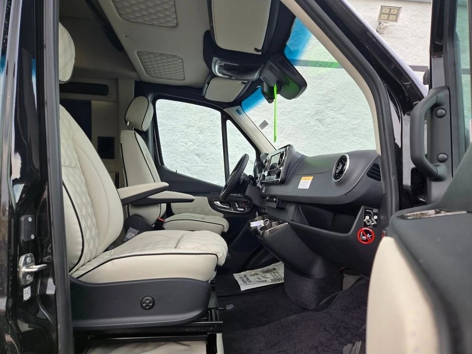 2024 Mercedes-Benz VS30 Sprinter - Image 19 of 21