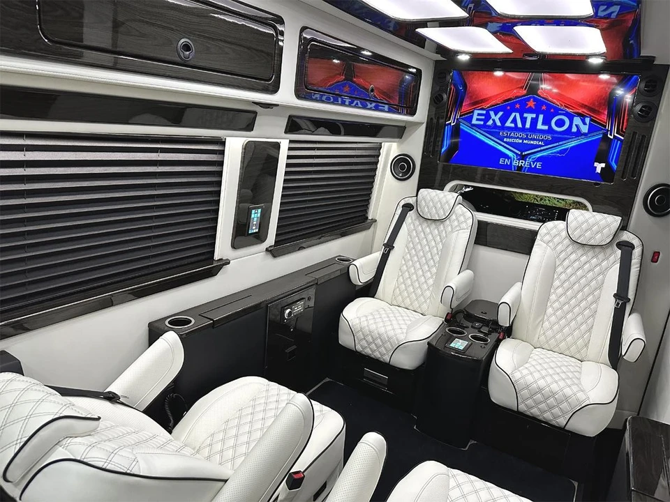 2024 Mercedes-Benz VS30 Sprinter - Image 13 of 21