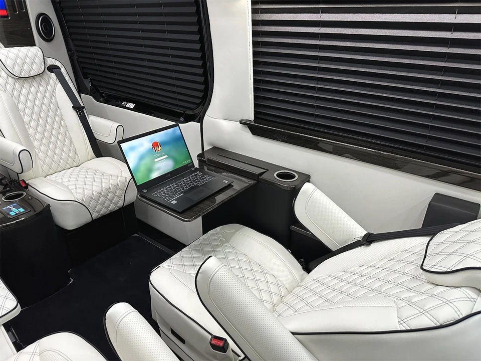 2024 Mercedes-Benz VS30 Sprinter - Image 18 of 21