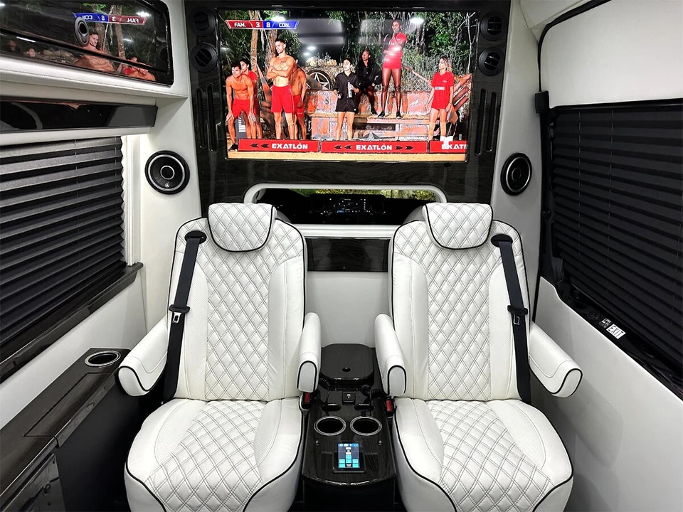 2024 Mercedes-Benz VS30 Sprinter - Image 24 of 31