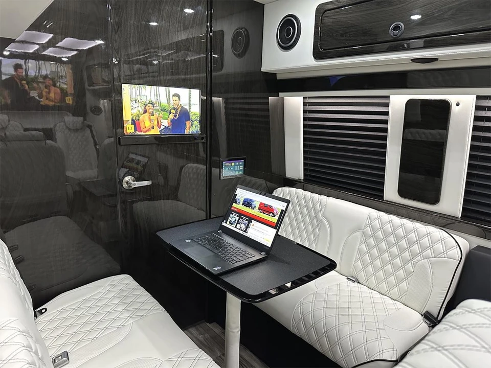 2024 Mercedes-Benz VS30 Sprinter - Image 22 of 31