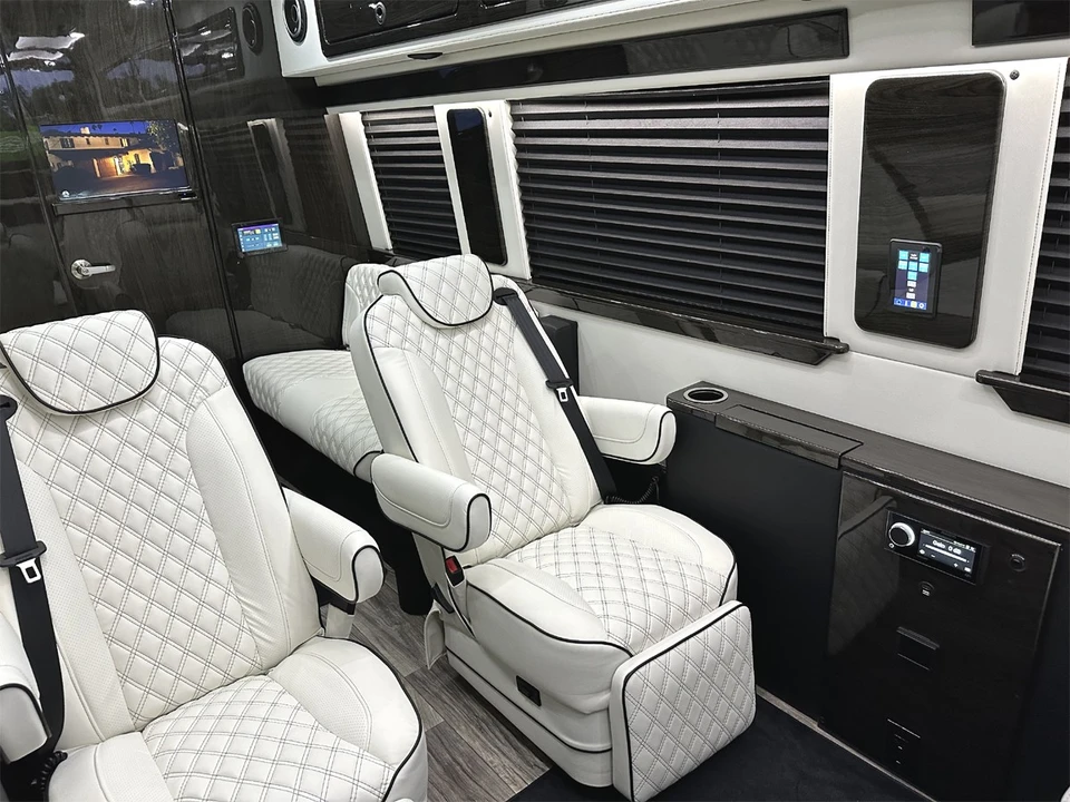 2024 Mercedes-Benz VS30 Sprinter - Image 29 of 31