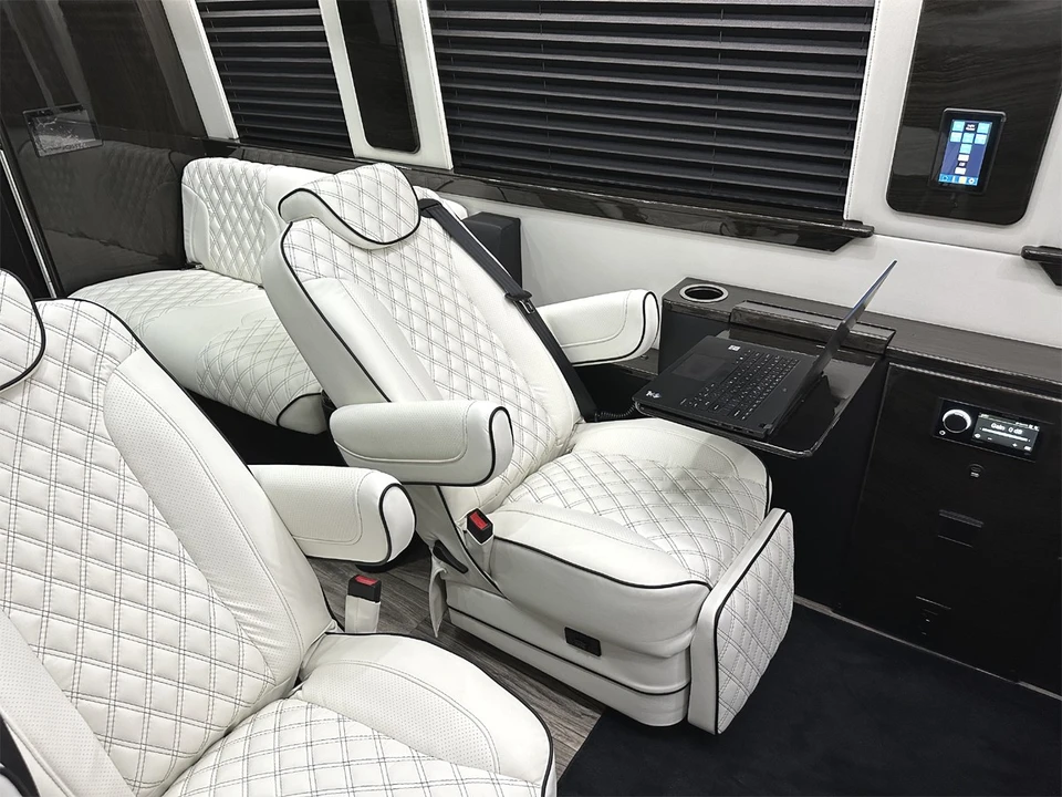 2024 Mercedes-Benz VS30 Sprinter - Image 23 of 31