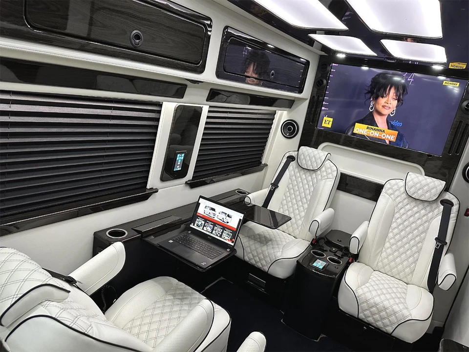 2024 Mercedes-Benz VS30 Sprinter - Image 19 of 21