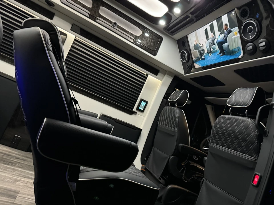 2024 Mercedes-Benz VS30 Sprinter - Image 19 of 21
