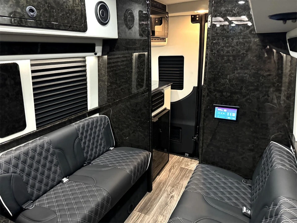 2024 Mercedes-Benz VS30 Sprinter - Image 31 of 31