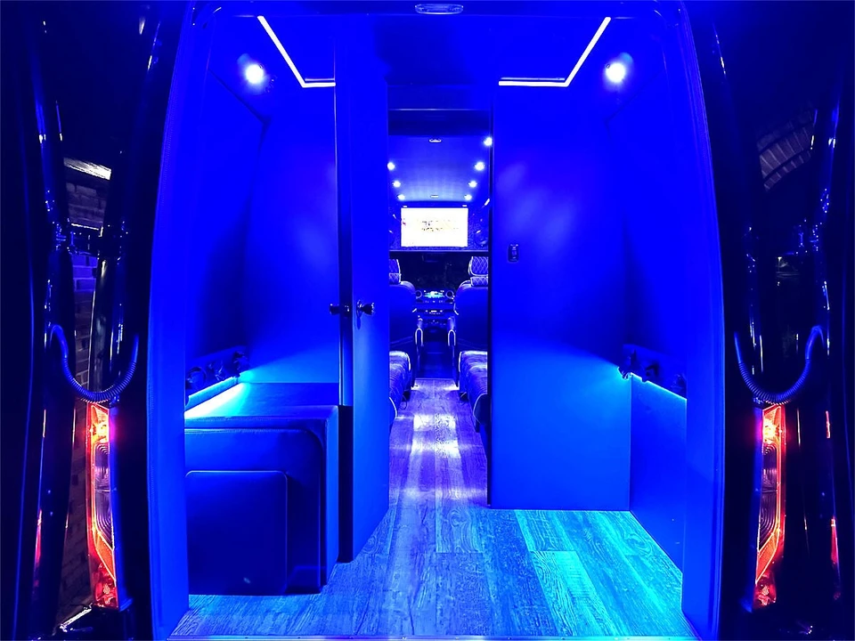 2024 Mercedes-Benz VS30 Sprinter - Image 15 of 21