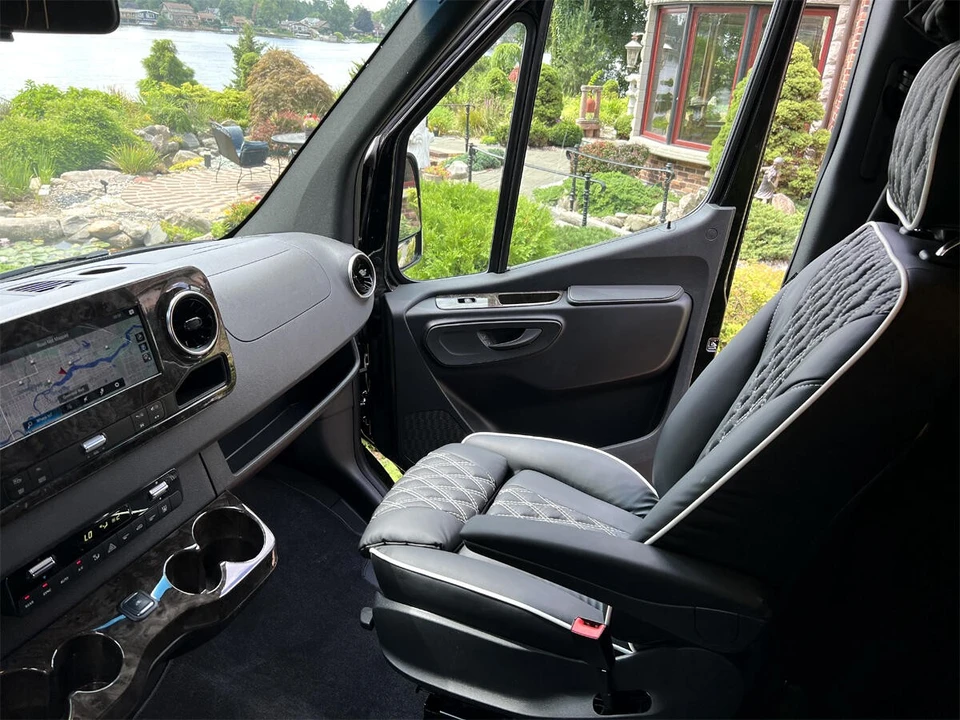 2024 Mercedes-Benz VS30 Sprinter - Image 23 of 31