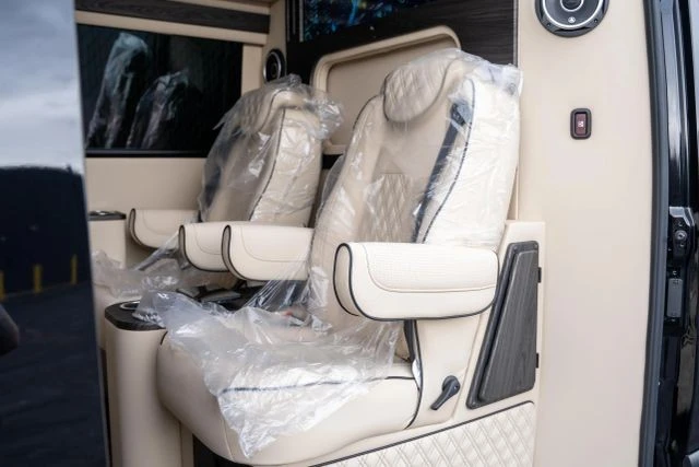 2024 Mercedes-Benz VS30 Sprinter - Image 17 of 21