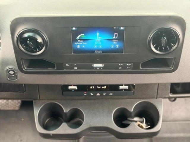 2024 Mercedes-Benz VS30 Sprinter - Image 17 of 21