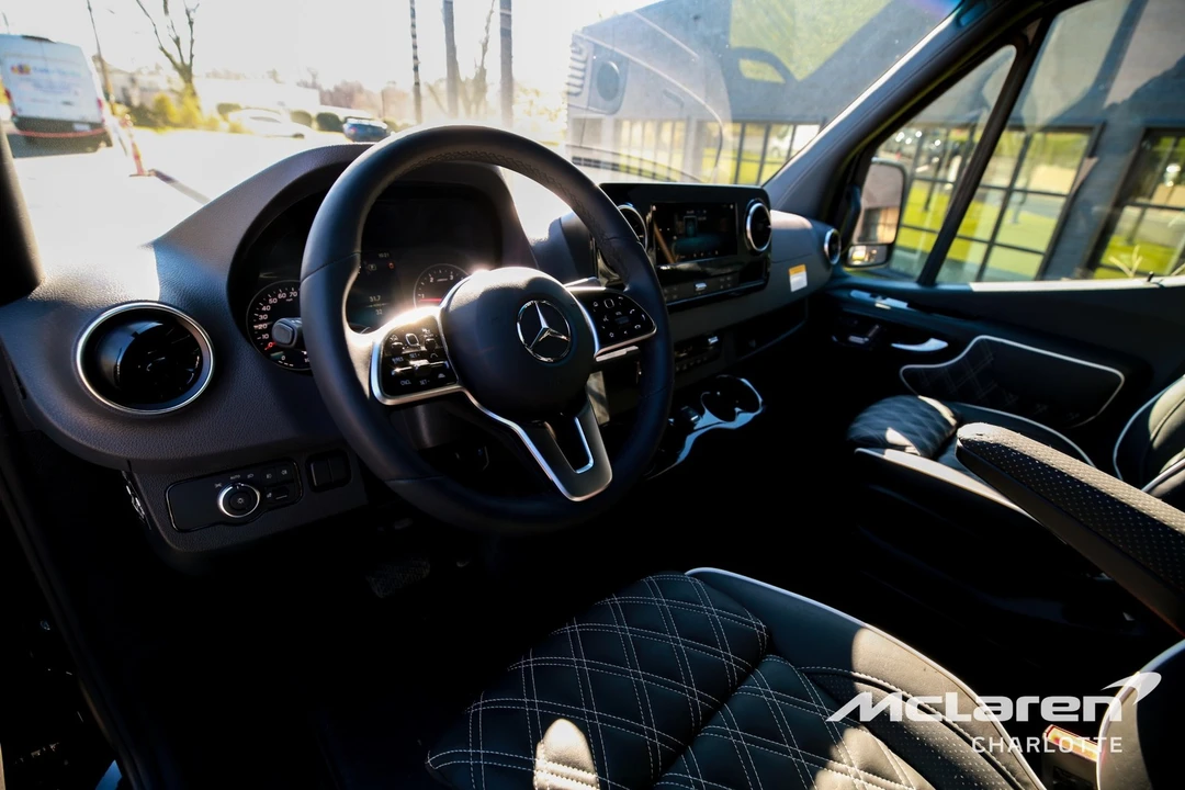 2024 Mercedes-Benz VS30 Sprinter - Image 12 of 21