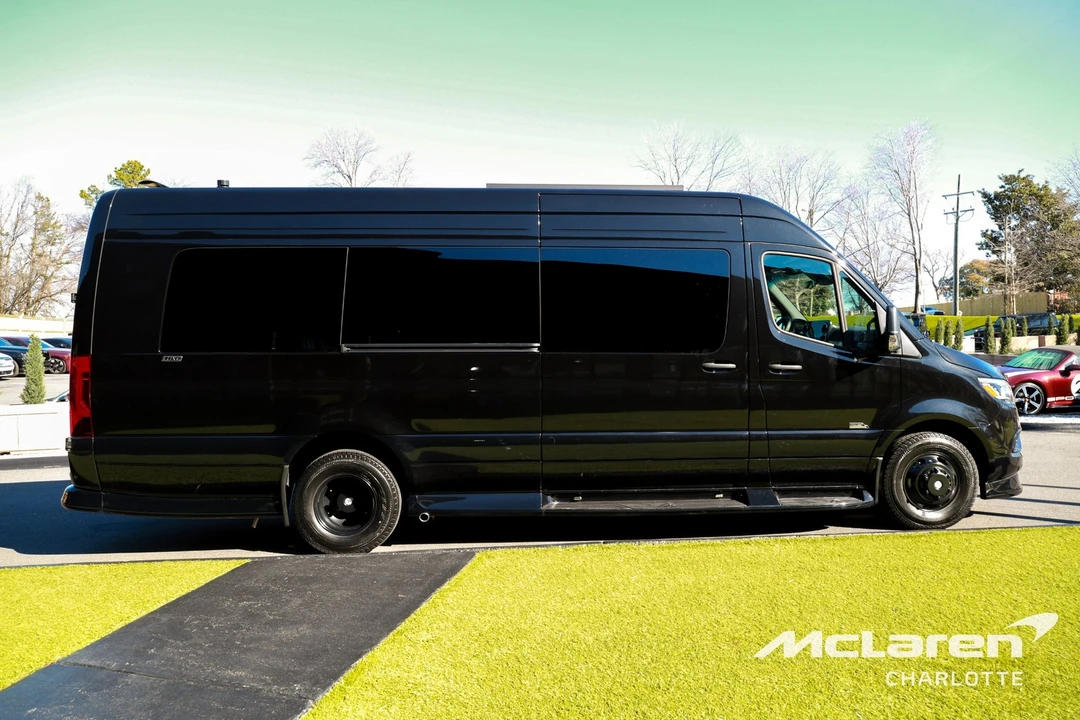 2024 Mercedes-Benz VS30 Sprinter - Image 9 of 21