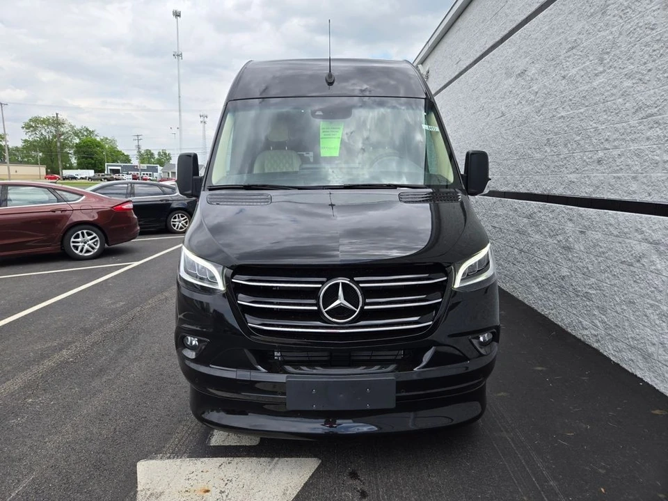 2024 Mercedes-Benz VS30 Sprinter - Image 7 of 12