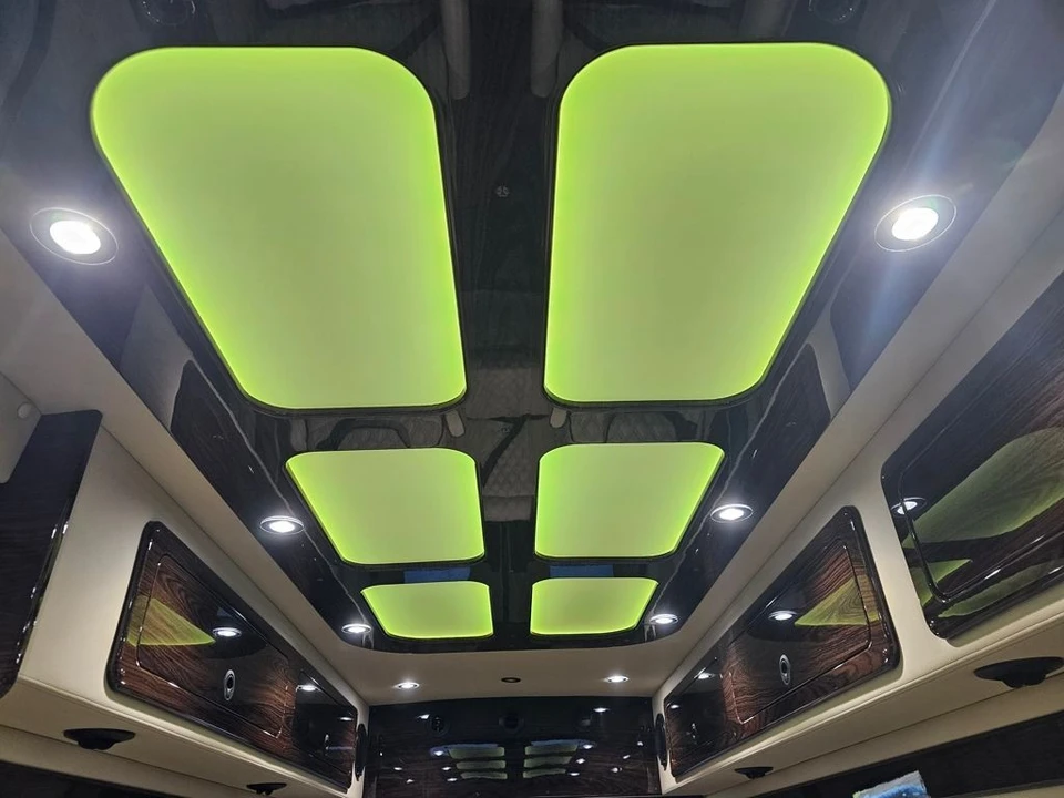 2024 Mercedes-Benz VS30 Sprinter - Image 20 of 21