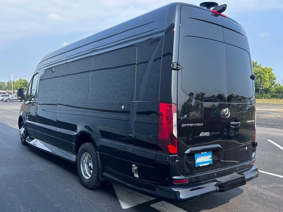 2024 Mercedes-Benz VS30 Sprinter - Image 19 of 21