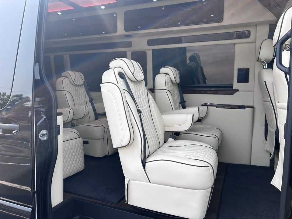 2024 Mercedes-Benz VS30 Sprinter - Image 3 of 21