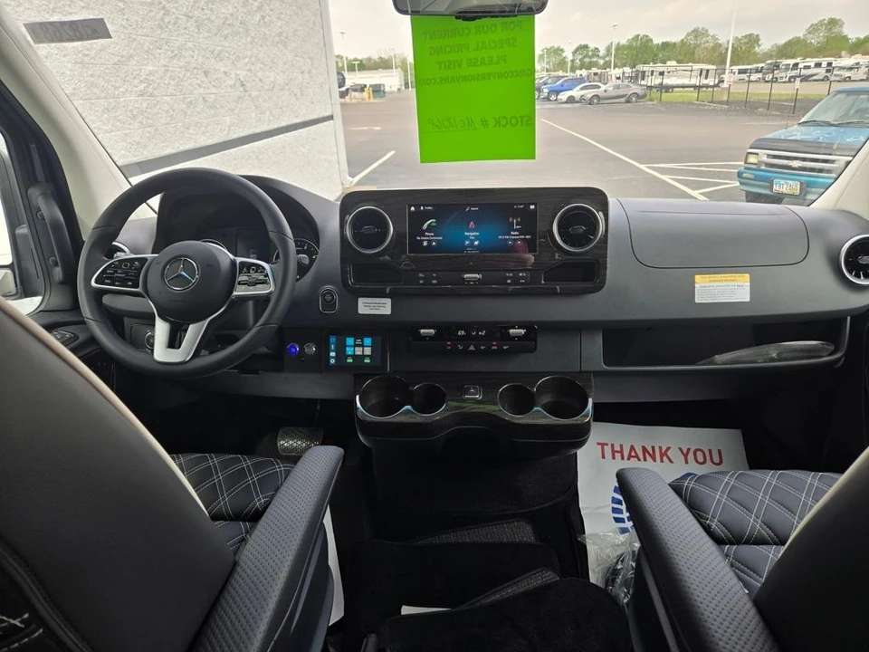 2024 Mercedes-Benz VS30 Sprinter - Image 3 of 21