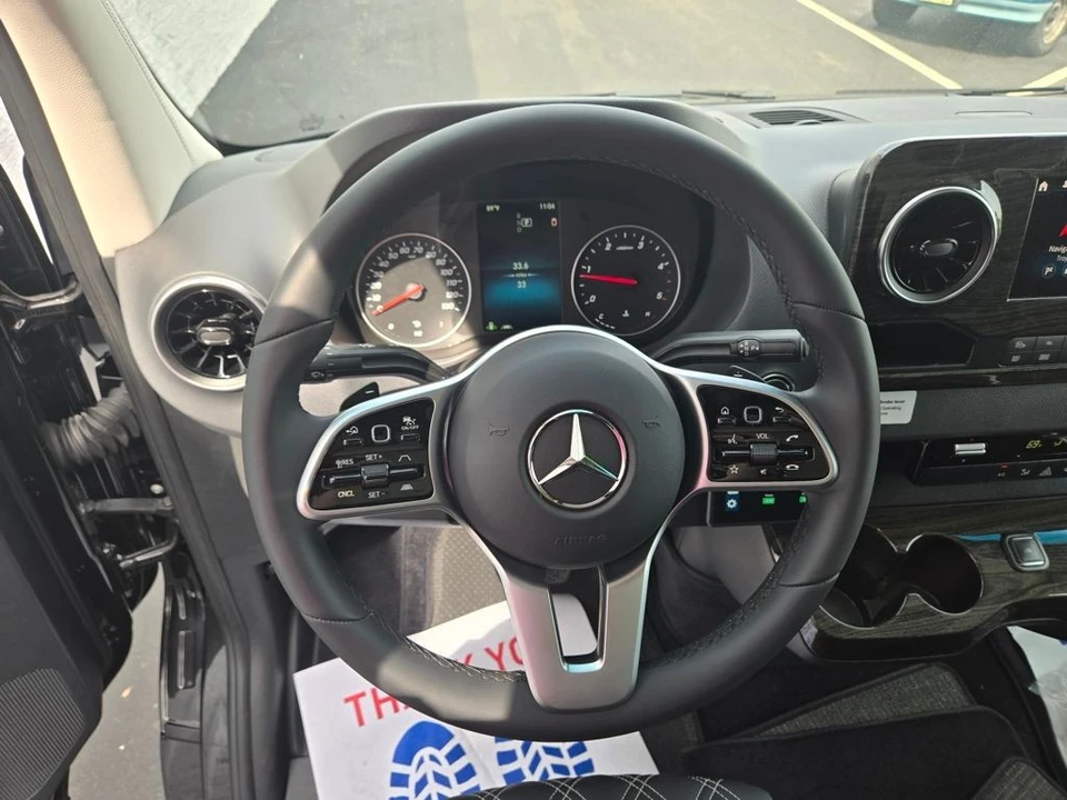 2024 Mercedes-Benz VS30 Sprinter - Image 17 of 21