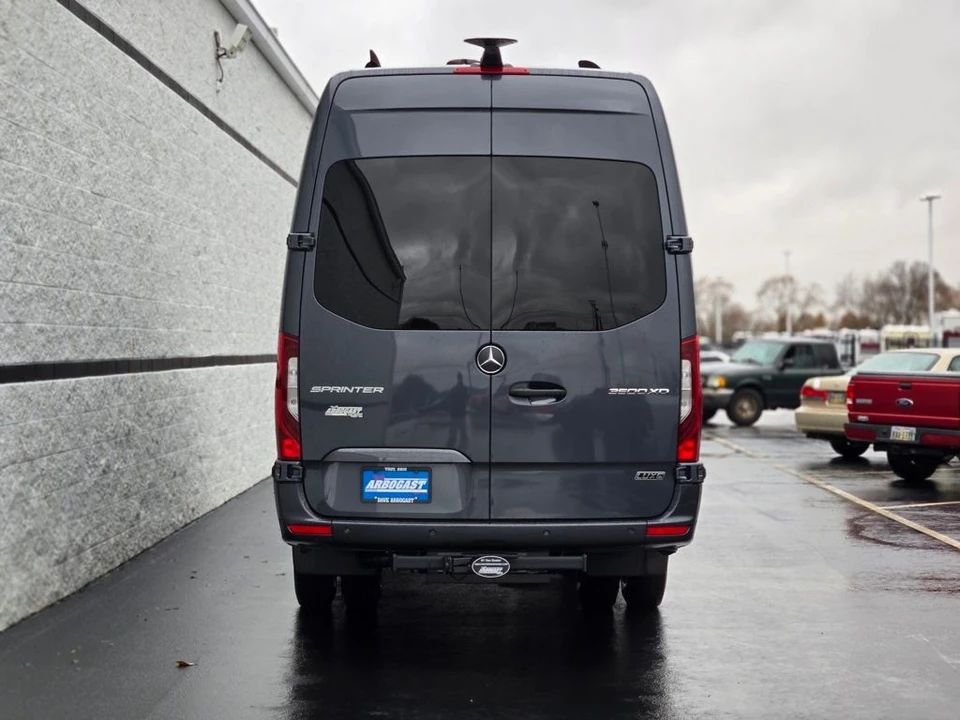 2024 Mercedes-Benz VS30 Sprinter - Image 18 of 21
