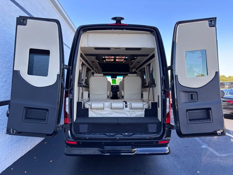 2024 Mercedes-Benz VS30 Sprinter - Image 3 of 21