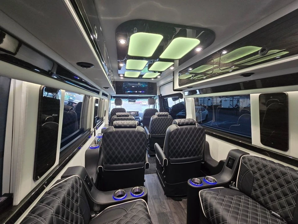 2024 Mercedes-Benz VS30 Sprinter - Image 3 of 21