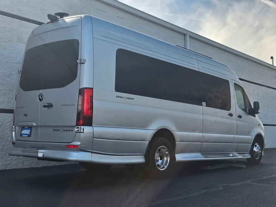 2024 Mercedes-Benz VS30 Sprinter - Image 9 of 21