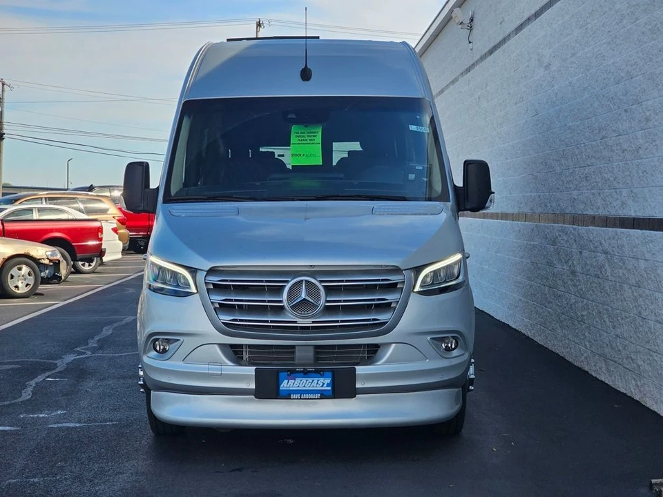 2024 Mercedes-Benz VS30 Sprinter - Image 11 of 21