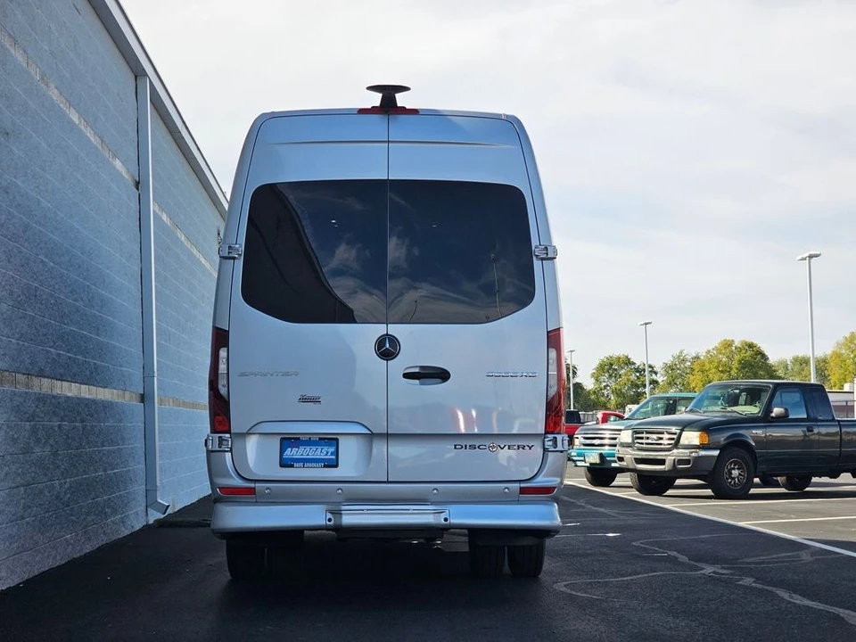 2024 Mercedes-Benz VS30 Sprinter - Image 10 of 21