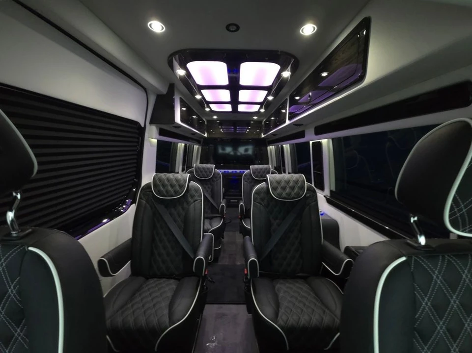 2024 Mercedes-Benz VS30 Sprinter - Image 3 of 12