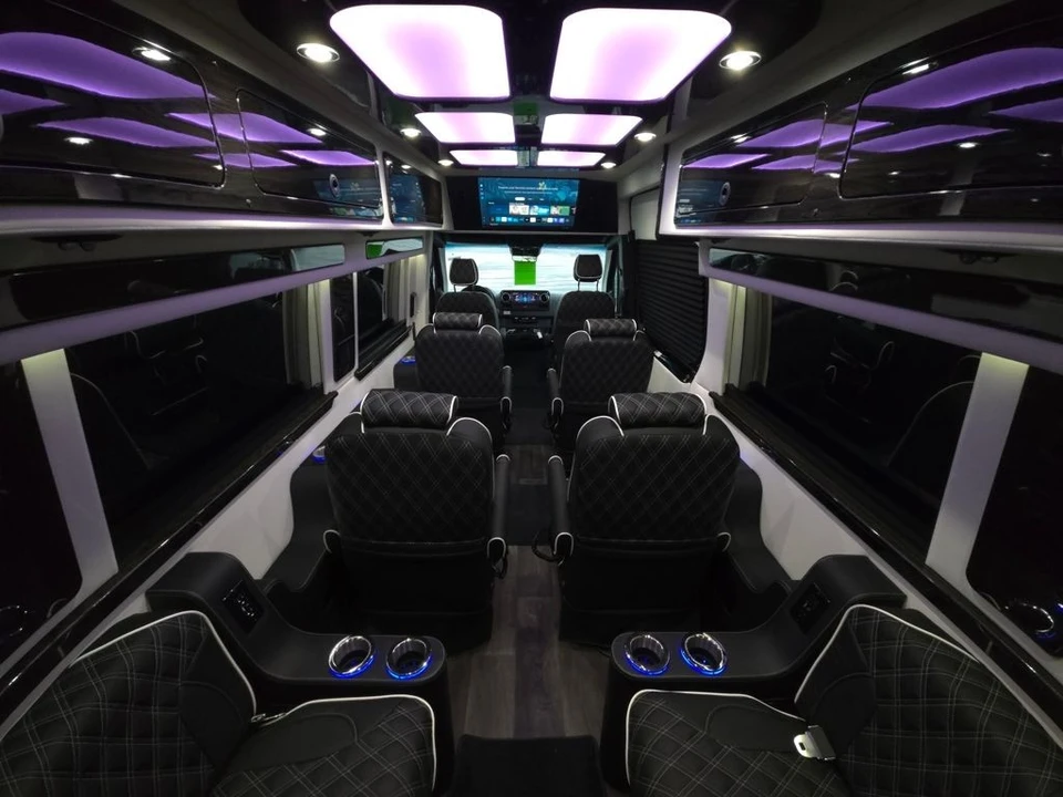 2024 Mercedes-Benz VS30 Sprinter - Image 4 of 12
