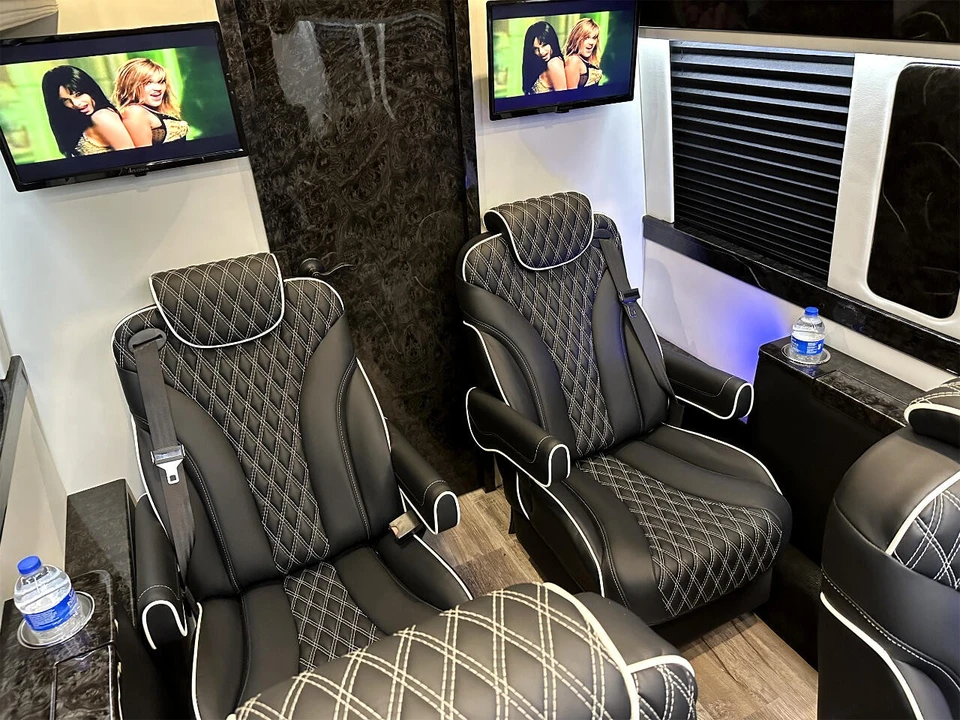2024 Mercedes-Benz VS30 Sprinter - Image 4 of 12