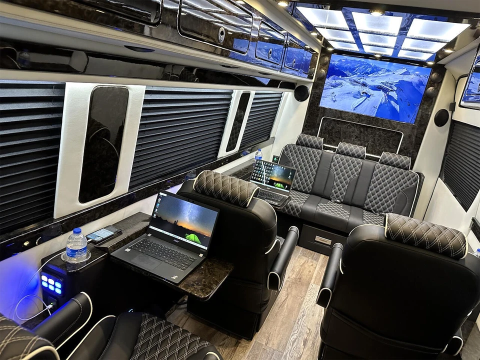 2024 Mercedes-Benz VS30 Sprinter - Image 6 of 12