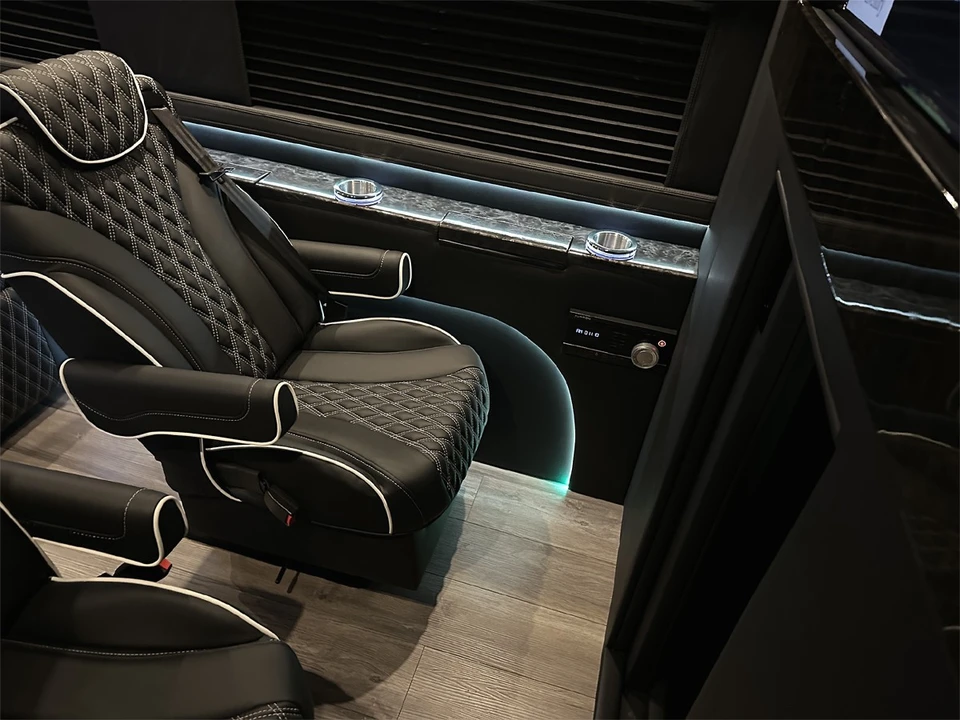 2024 Mercedes-Benz VS30 Sprinter - Image 19 of 21