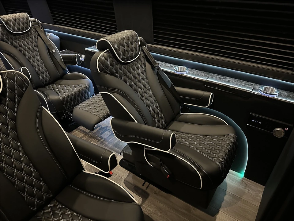 2024 Mercedes-Benz VS30 Sprinter - Image 14 of 21