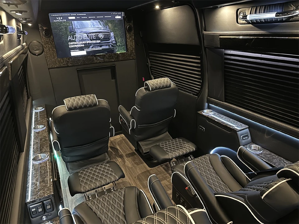 2024 Mercedes-Benz VS30 Sprinter - Image 18 of 21