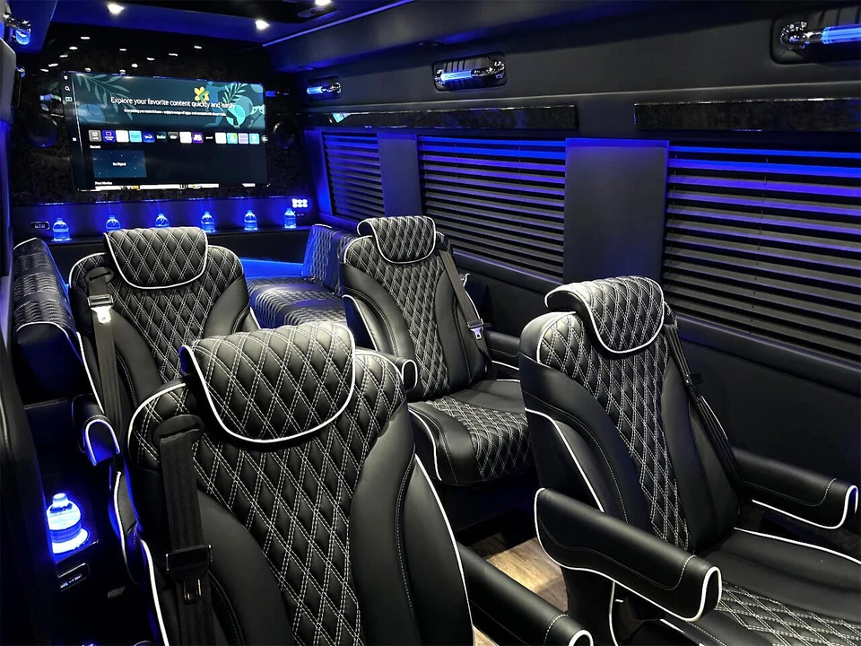 2024 Mercedes-Benz VS30 Sprinter - Image 10 of 21