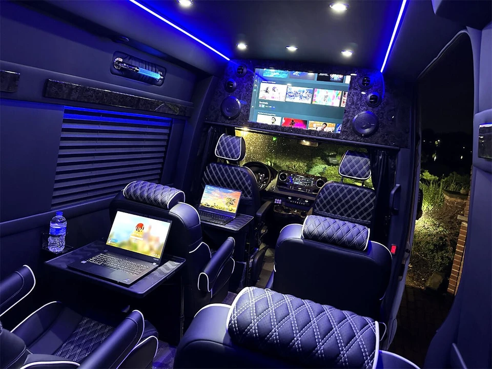 2024 Mercedes-Benz VS30 Sprinter - Image 2 of 21