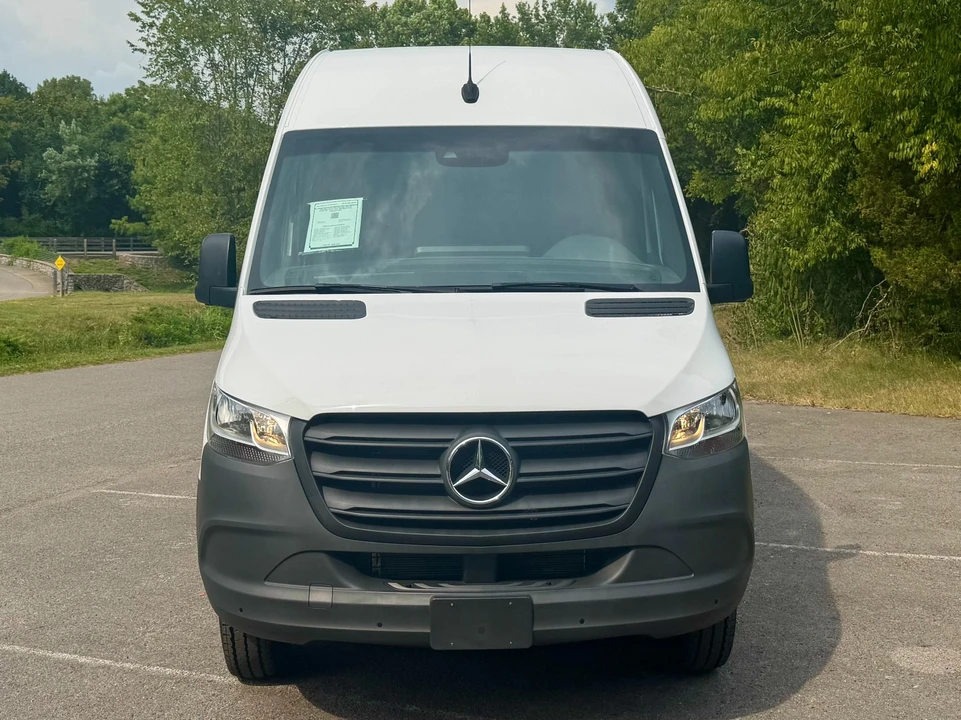 2024 Mercedes-Benz VS30 Sprinter - Image 5 of 12