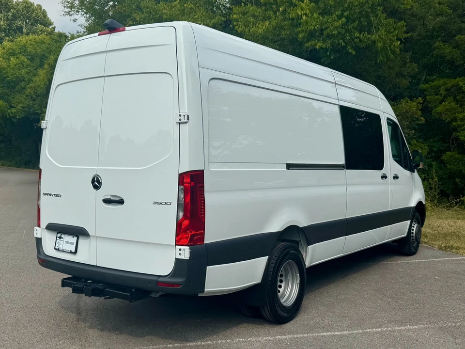 2024 Mercedes-Benz VS30 Sprinter - Image 3 of 12