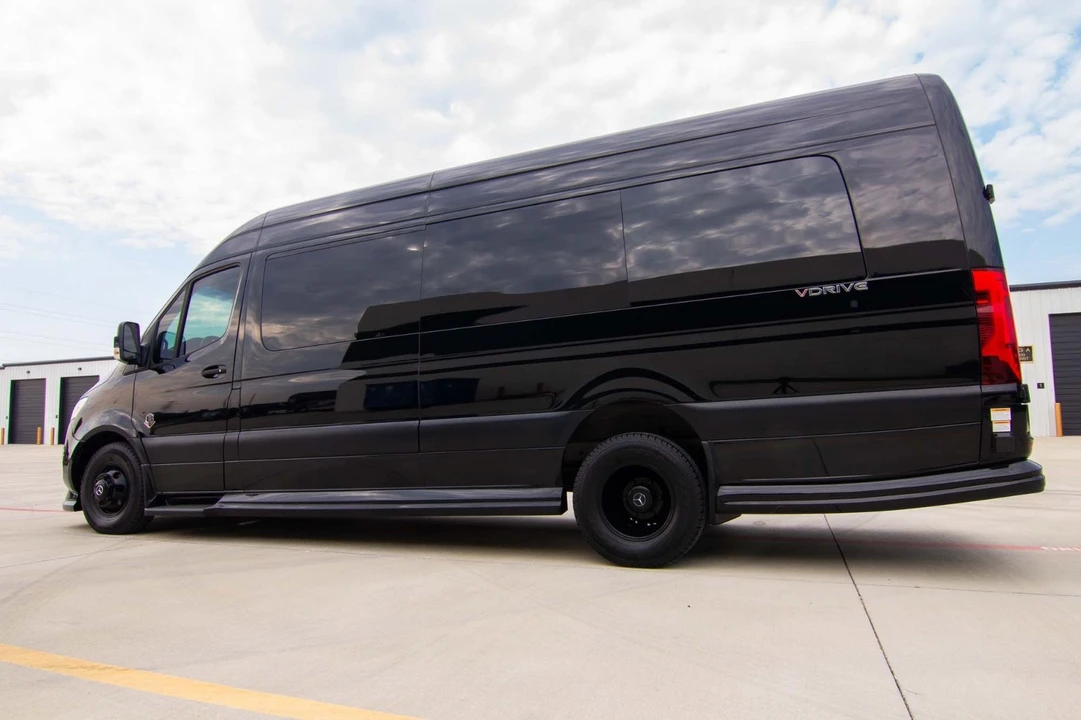 2024 Mercedes-Benz VS30 Sprinter - Image 4 of 21