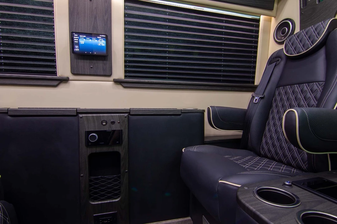 2024 Mercedes-Benz VS30 Sprinter - Image 16 of 21