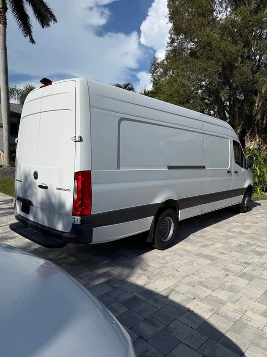 2024 Mercedes-Benz VS30 Sprinter - Image 4 of 19