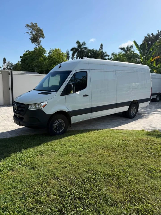 2024 Mercedes-Benz VS30 Sprinter - Image 2 of 19
